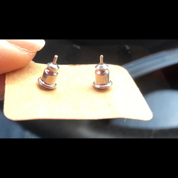 CZ stud earrings, 925 silver - Picture 2 of 3